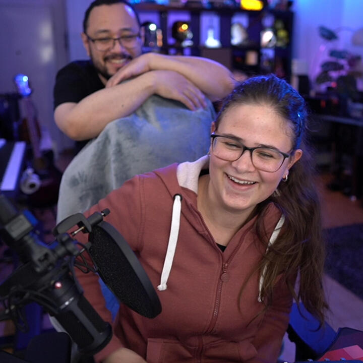 T&T - (Tami und Troy) JustTamiCH und Troyhammaren